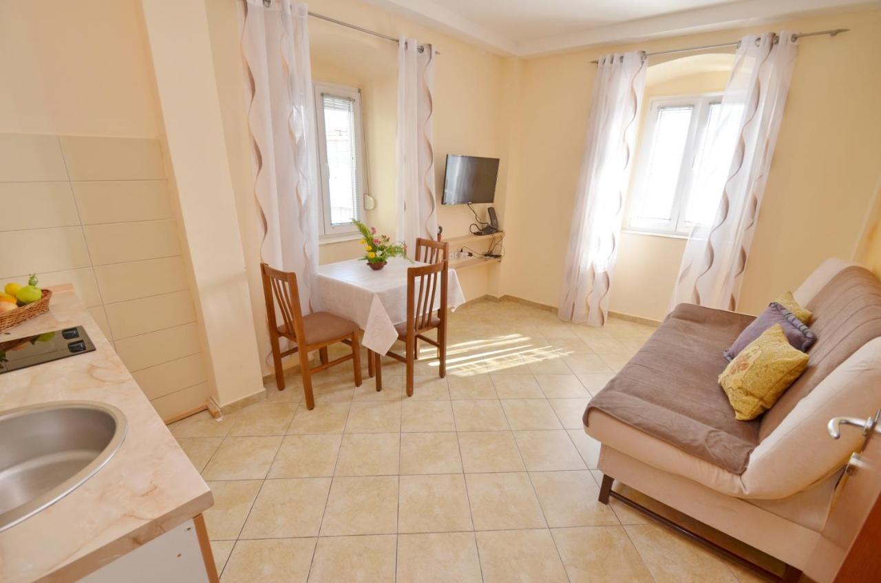 Tau Mir I Dobro Apartment โกตอร์ ภายนอก รูปภาพ