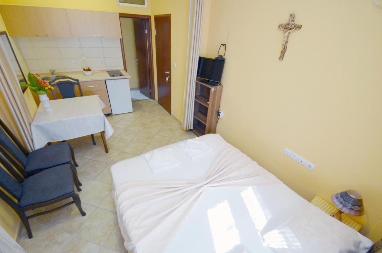 Tau Mir I Dobro Apartment โกตอร์ ภายนอก รูปภาพ